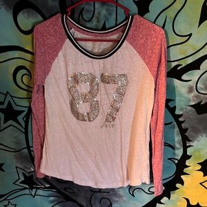 Aeropostale long sleeve. small.